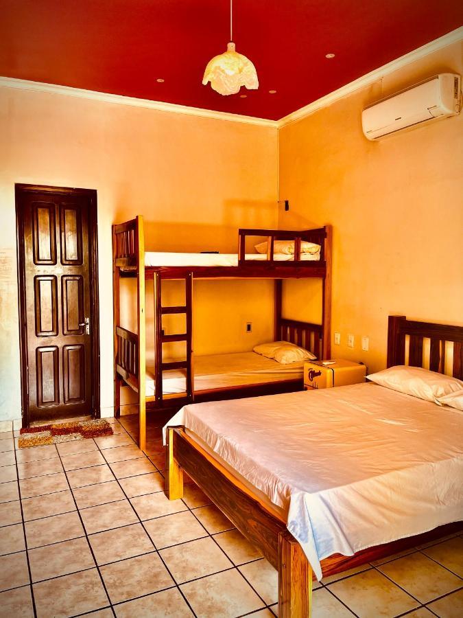 Dom Alberto Hostel Corumbá Esterno foto