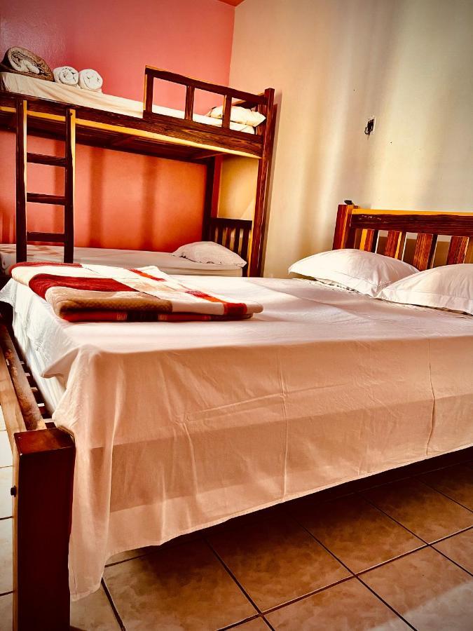 Dom Alberto Hostel Corumbá Esterno foto